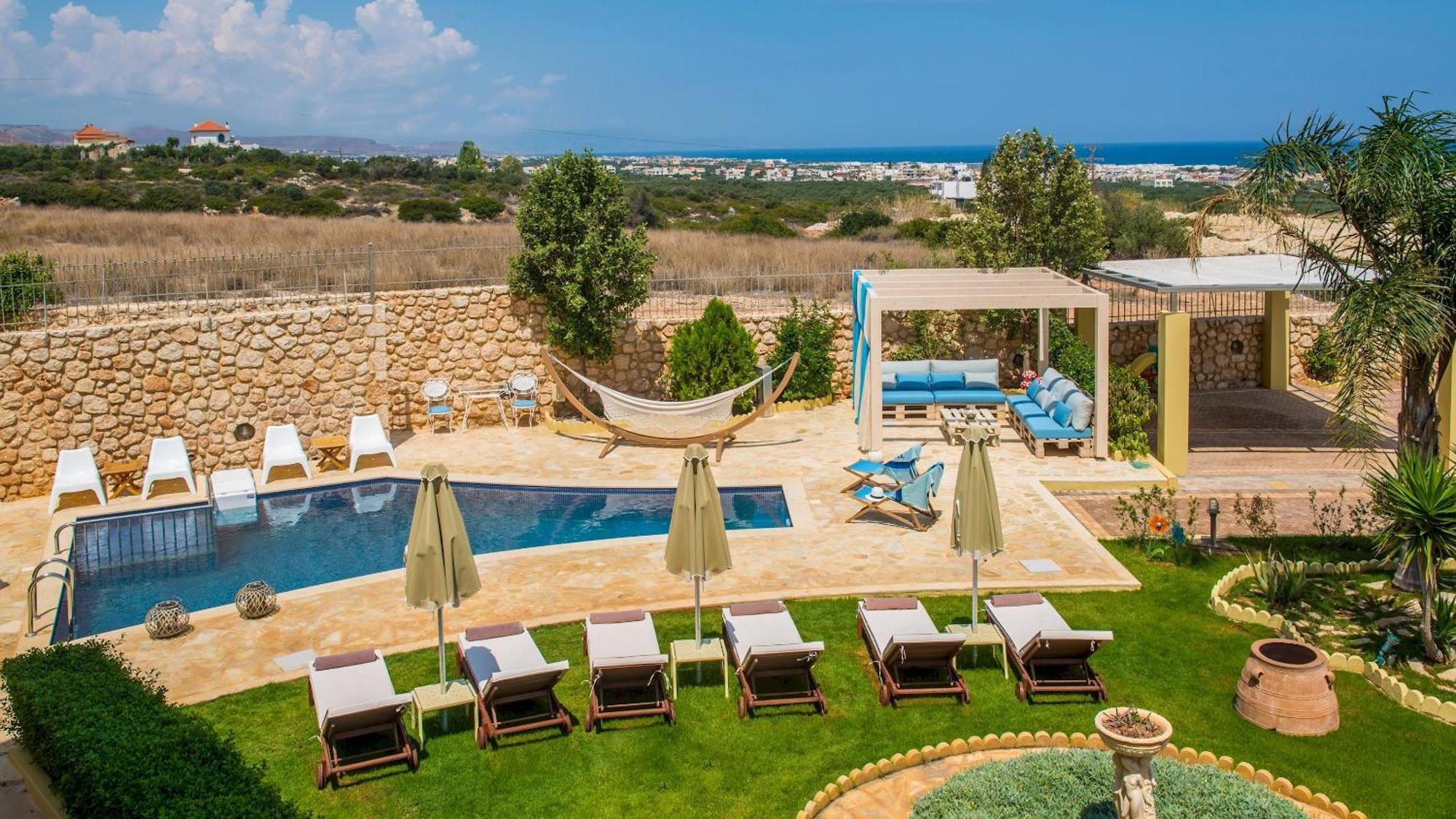 Villa Azzuro With Private Pool *