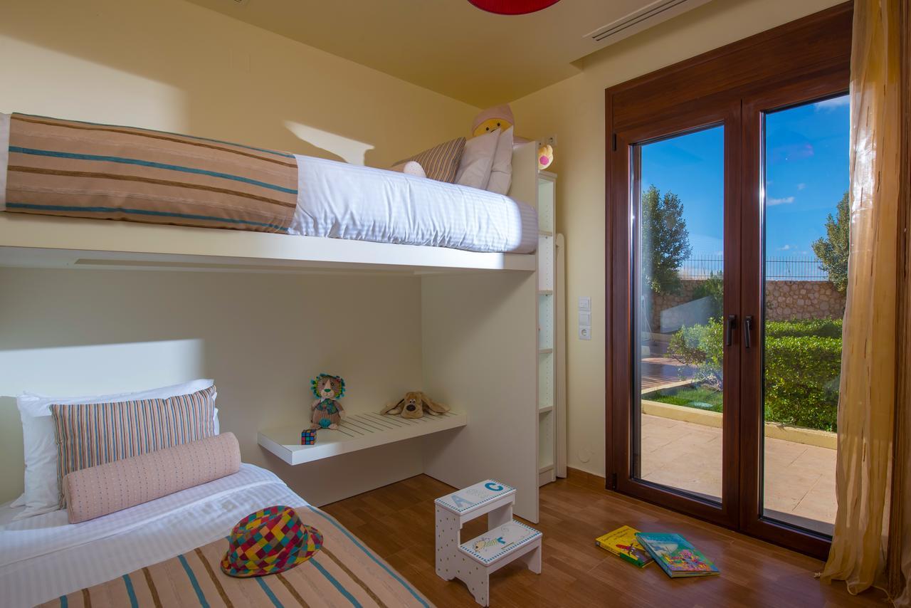 Villa Azzuro With Private Pool